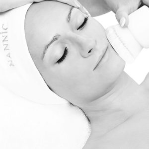 NBE 1000 ansiktsbehandling 45 min